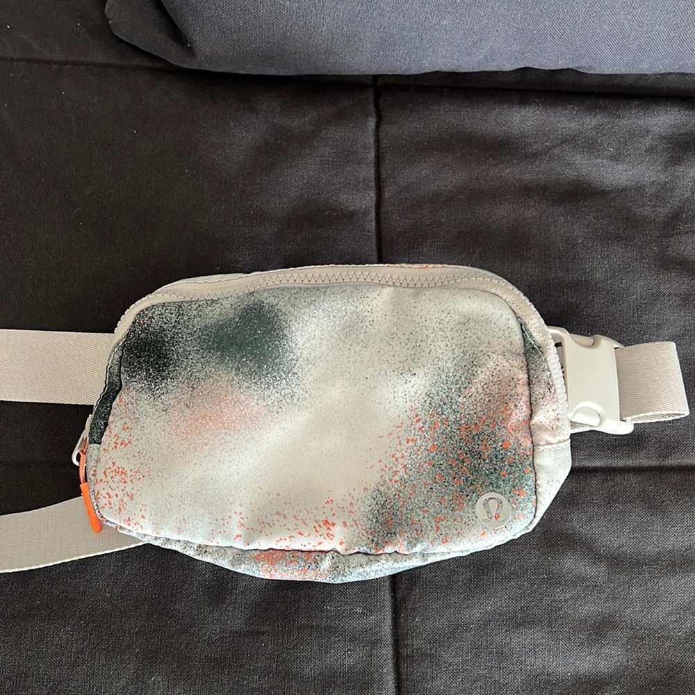 Lululemon Belt Bag
